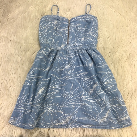 Vans Dresses & Skirts - Vans Zip Front Floral Chambray Sundress
